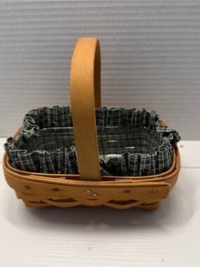 Vintage Longaberger Basket Dresoen, Ohio USA Signed WWC 1996 w Liner & Protector